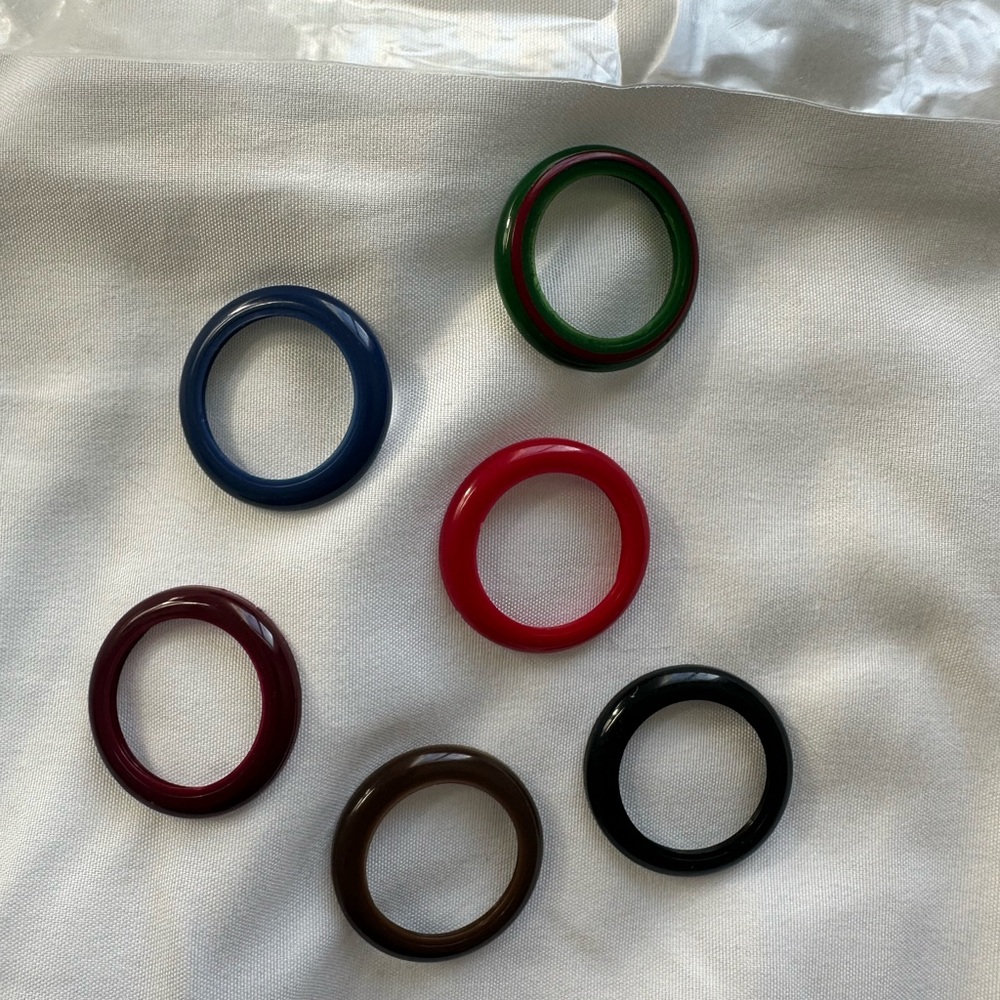 Gucci Multicolor Bezel Set